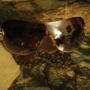 Jessica Simpson sunglasses